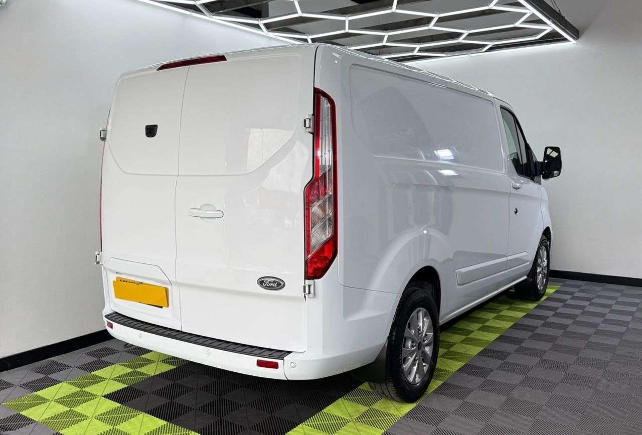 A 2023 FORD TRANSIT CUSTOM 2.0 280 EcoBlue Limited Panel Van 5dr Diesel Manual L1 H1 Euro 6 (s/s) (130 A 2023 FORD TRANSIT CUSTOM 2.0 280 EcoBlue Limited Panel Van 5dr Diesel Manual L1 H1 Euro 6 (s/s) (130