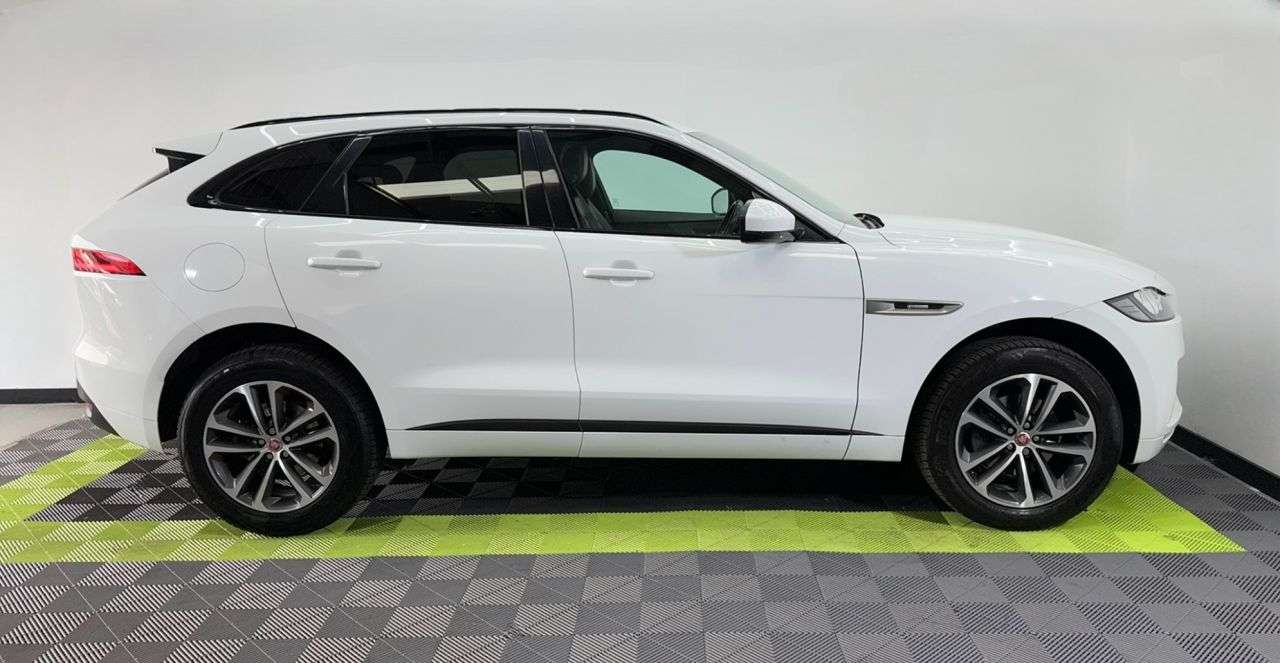 2016 JAGUAR F-PACE 2016 JAGUAR F-PACE