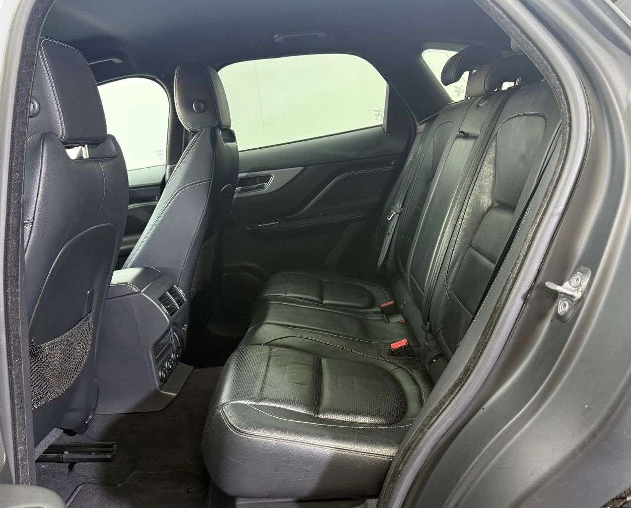 2016 JAGUAR F-PACE 2016 JAGUAR F-PACE