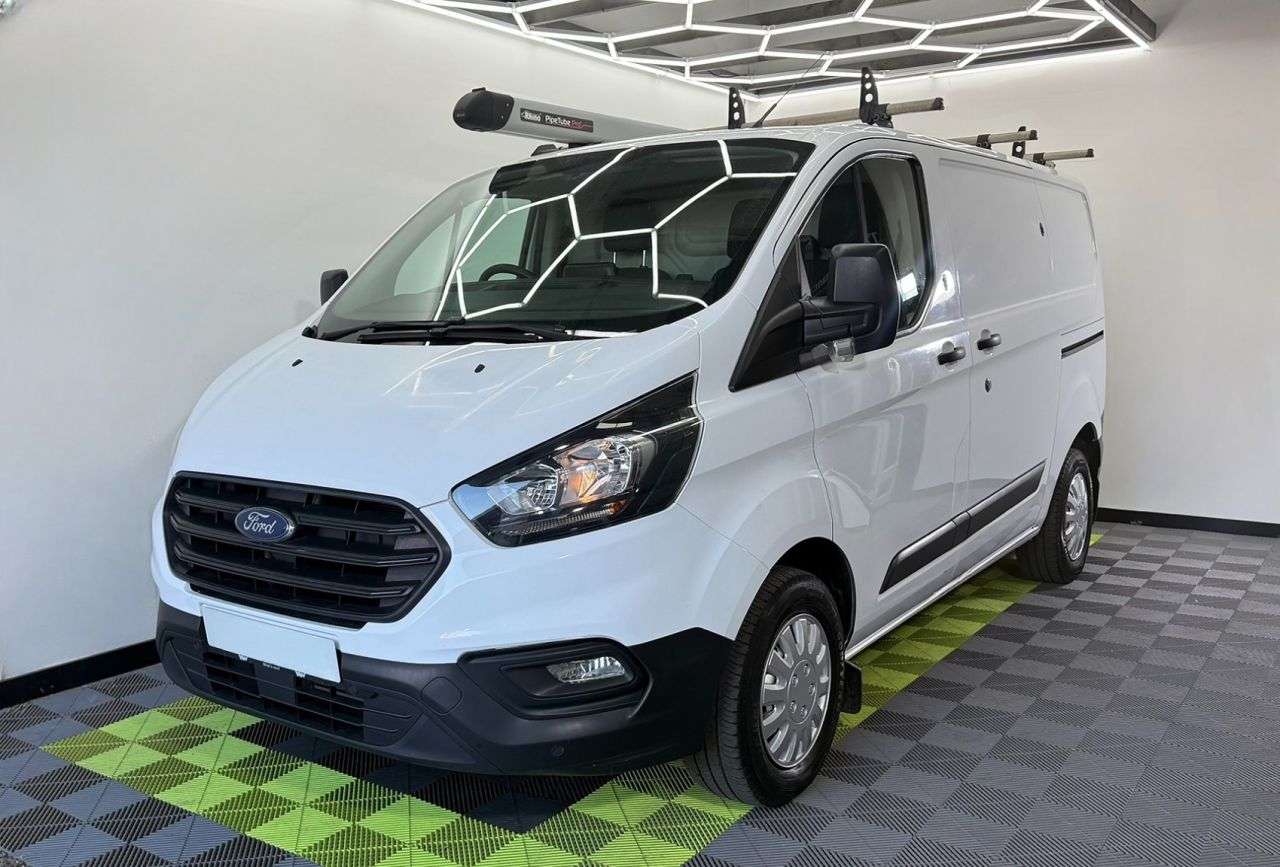 A 2021 FORD TRANSIT CUSTOM 2.0 300 EcoBlue MHEV Leader Panel Van 5dr Diesel Manual L1 H1 Euro 6 (s/s) A 2021 FORD TRANSIT CUSTOM 2.0 300 EcoBlue MHEV Leader Panel Van 5dr Diesel Manual L1 H1 Euro 6 (s/s)