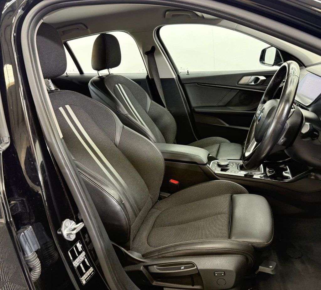 2021 BMW 1 SERIES 2021 BMW 1 SERIES