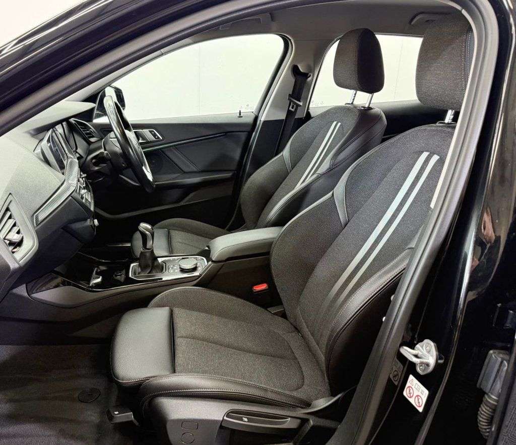 2021 BMW 1 SERIES 2021 BMW 1 SERIES