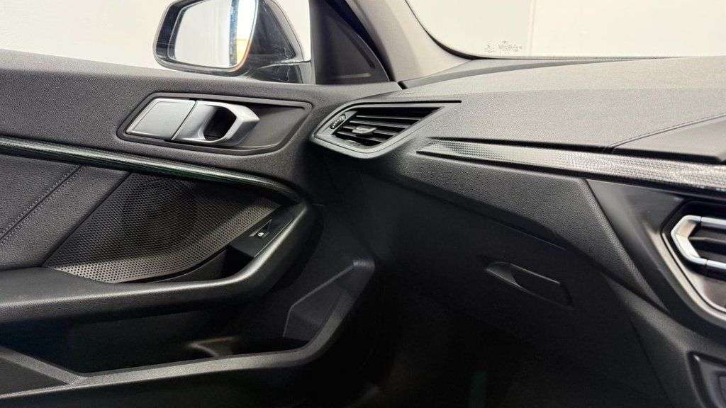 2021 BMW 1 SERIES 2021 BMW 1 SERIES