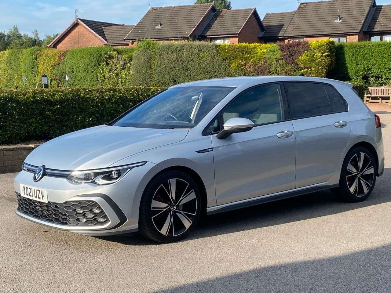 A 2021 VOLKSWAGEN GOLF 2.0 GTD TDI DSG 5dr 198 BHP A 2021 VOLKSWAGEN GOLF 2.0 GTD TDI DSG 5dr 198 BHP