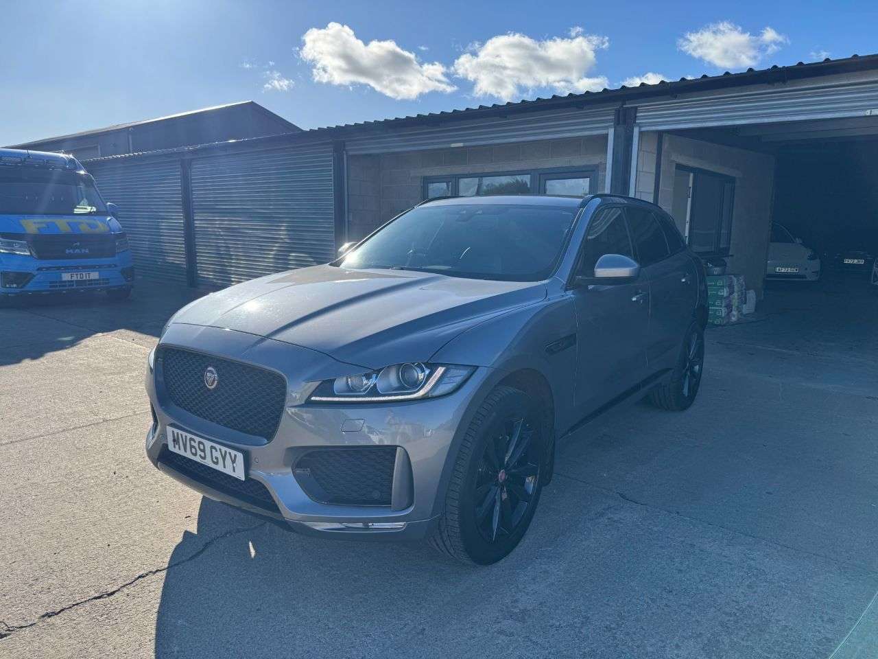 2019 JAGUAR F-PACE 2019 JAGUAR F-PACE