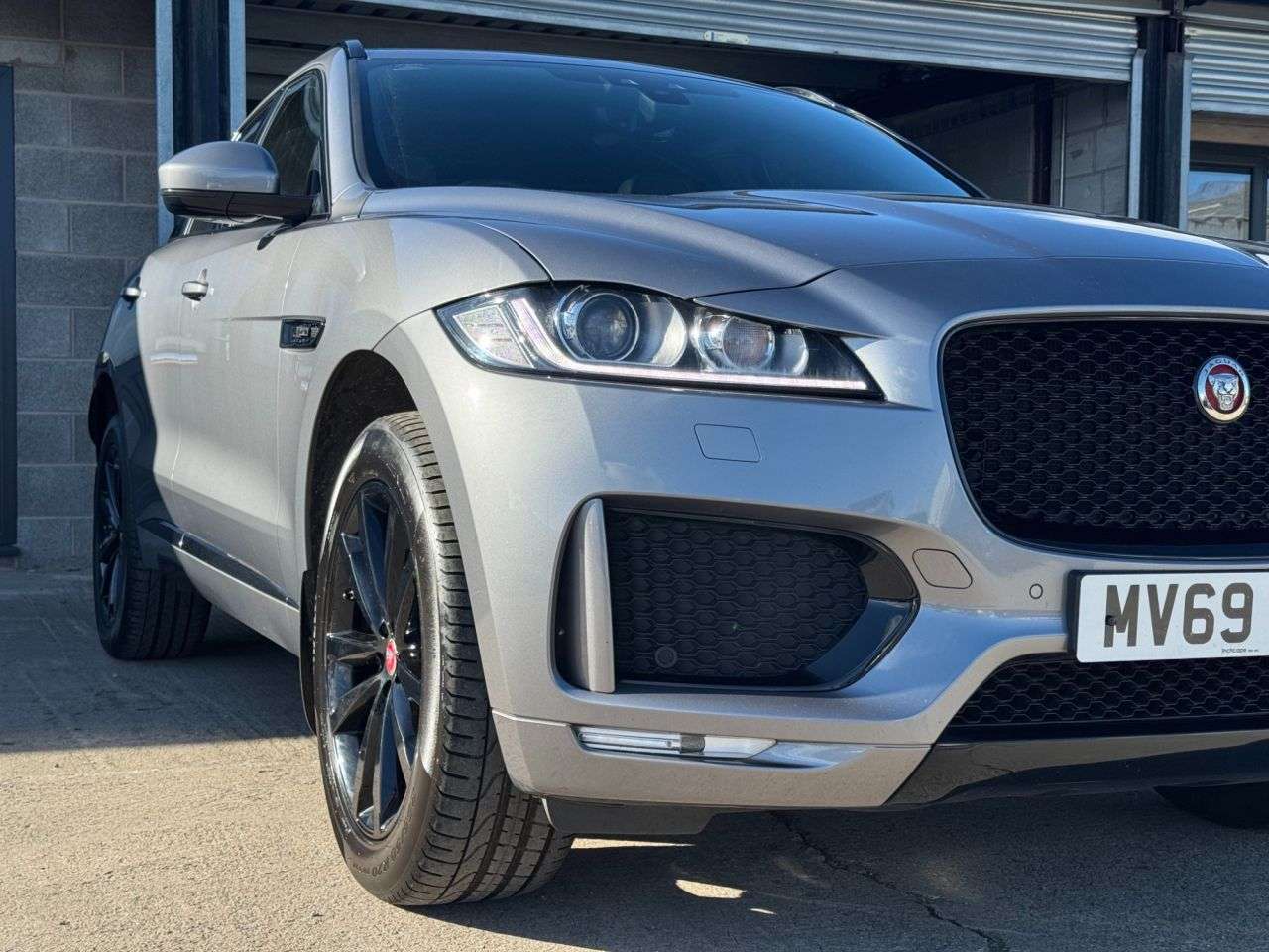 2019 JAGUAR F-PACE 2019 JAGUAR F-PACE