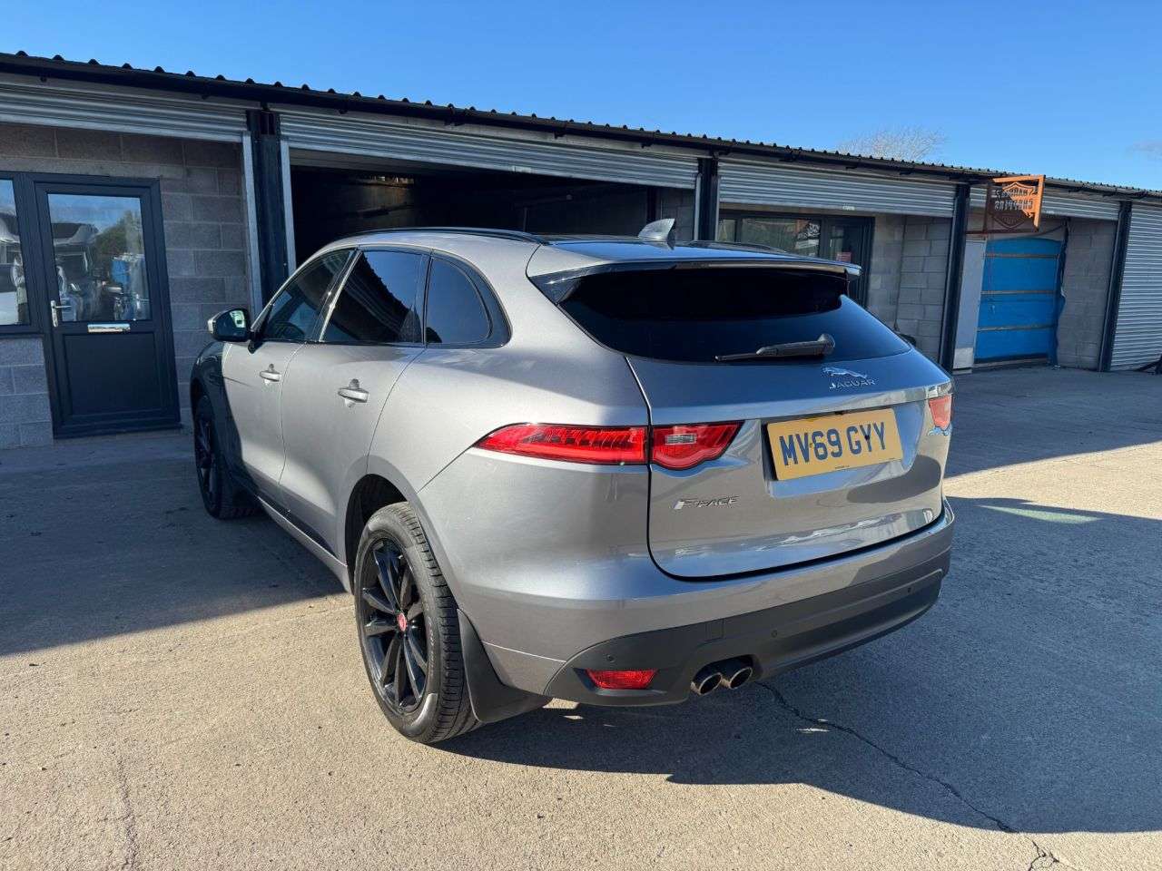 2019 JAGUAR F-PACE 2019 JAGUAR F-PACE