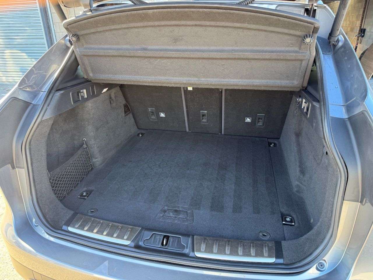 2019 JAGUAR F-PACE 2019 JAGUAR F-PACE