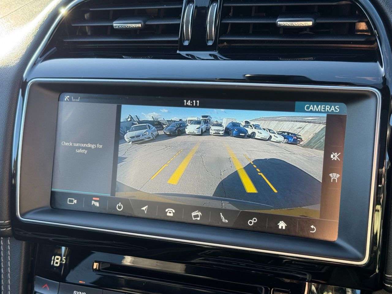 2019 JAGUAR F-PACE 2019 JAGUAR F-PACE