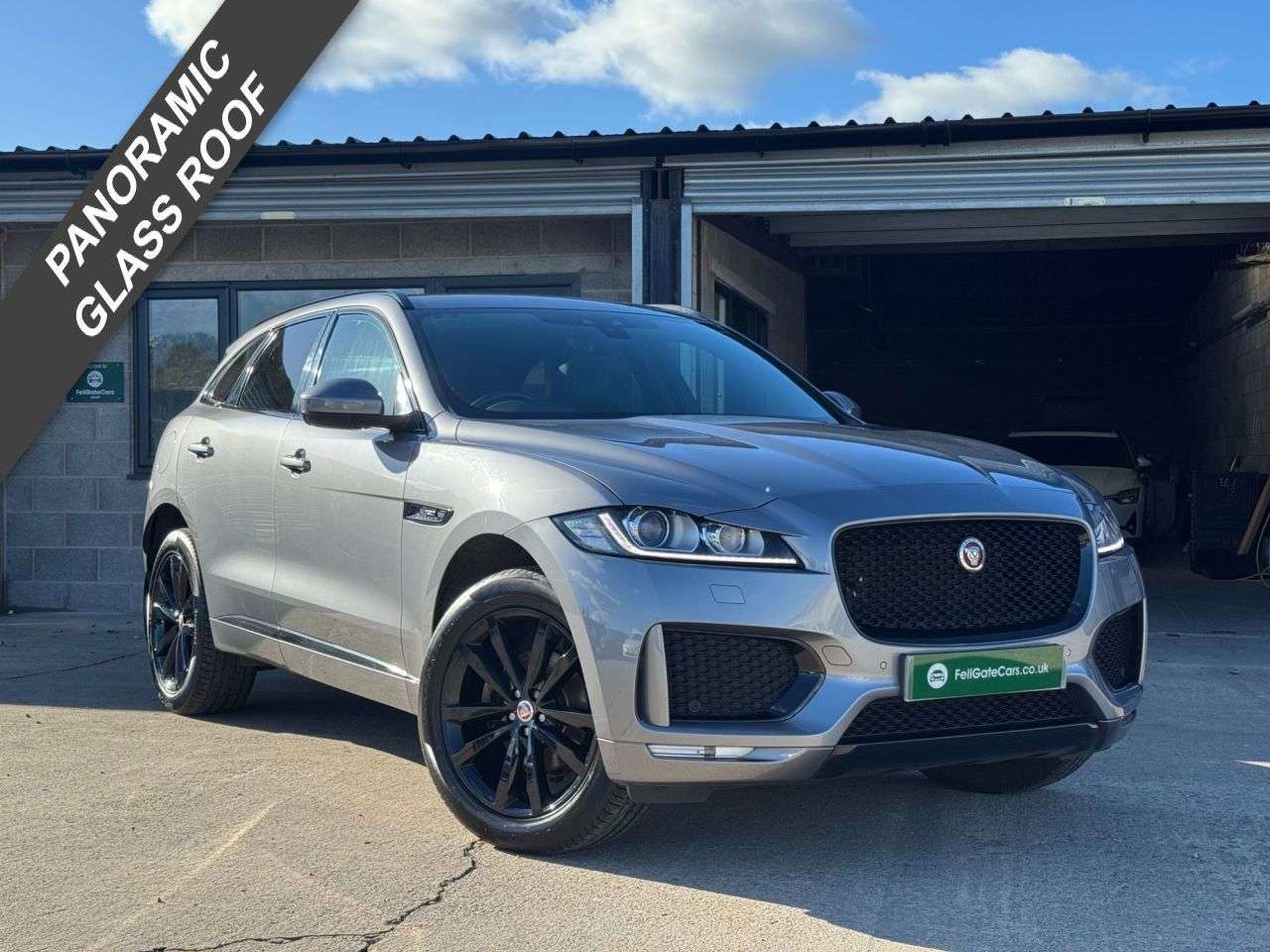 2019 JAGUAR F-PACE 2019 JAGUAR F-PACE