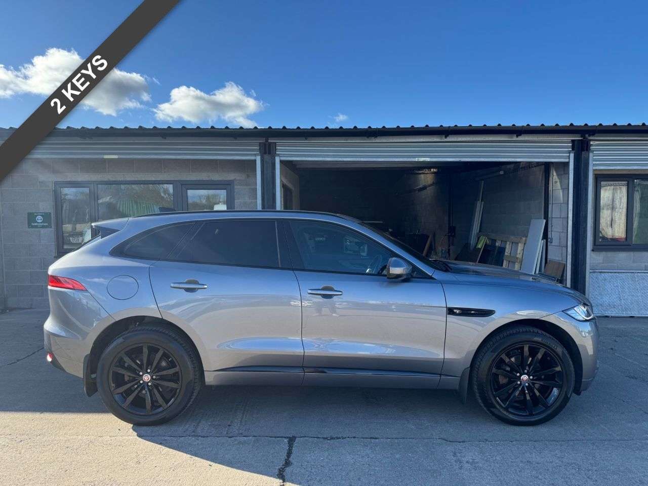 2019 JAGUAR F-PACE 2019 JAGUAR F-PACE