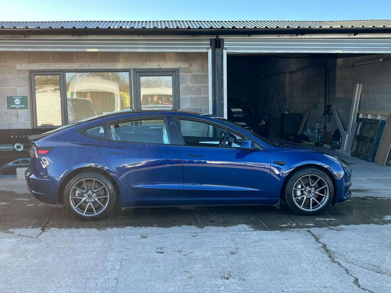 2021 TESLA MODEL 3 2021 TESLA MODEL 3