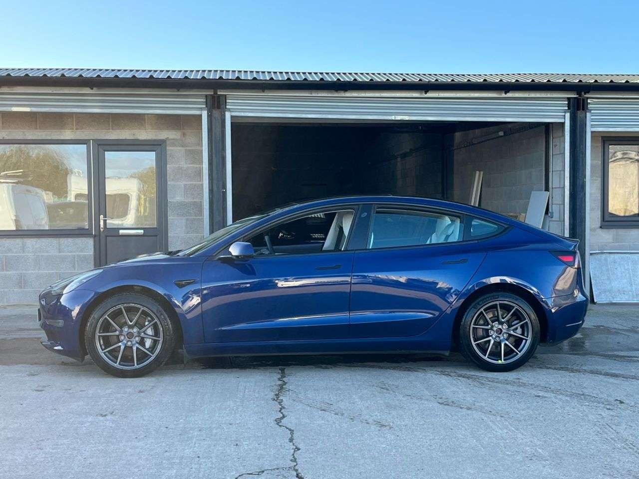 2021 TESLA MODEL 3 2021 TESLA MODEL 3