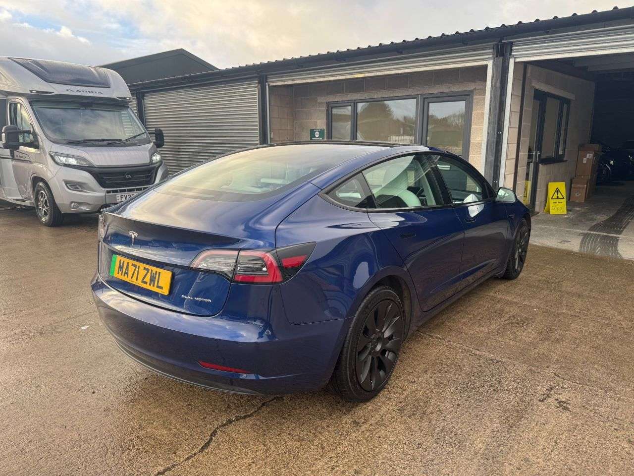 2021 TESLA MODEL 3 2021 TESLA MODEL 3