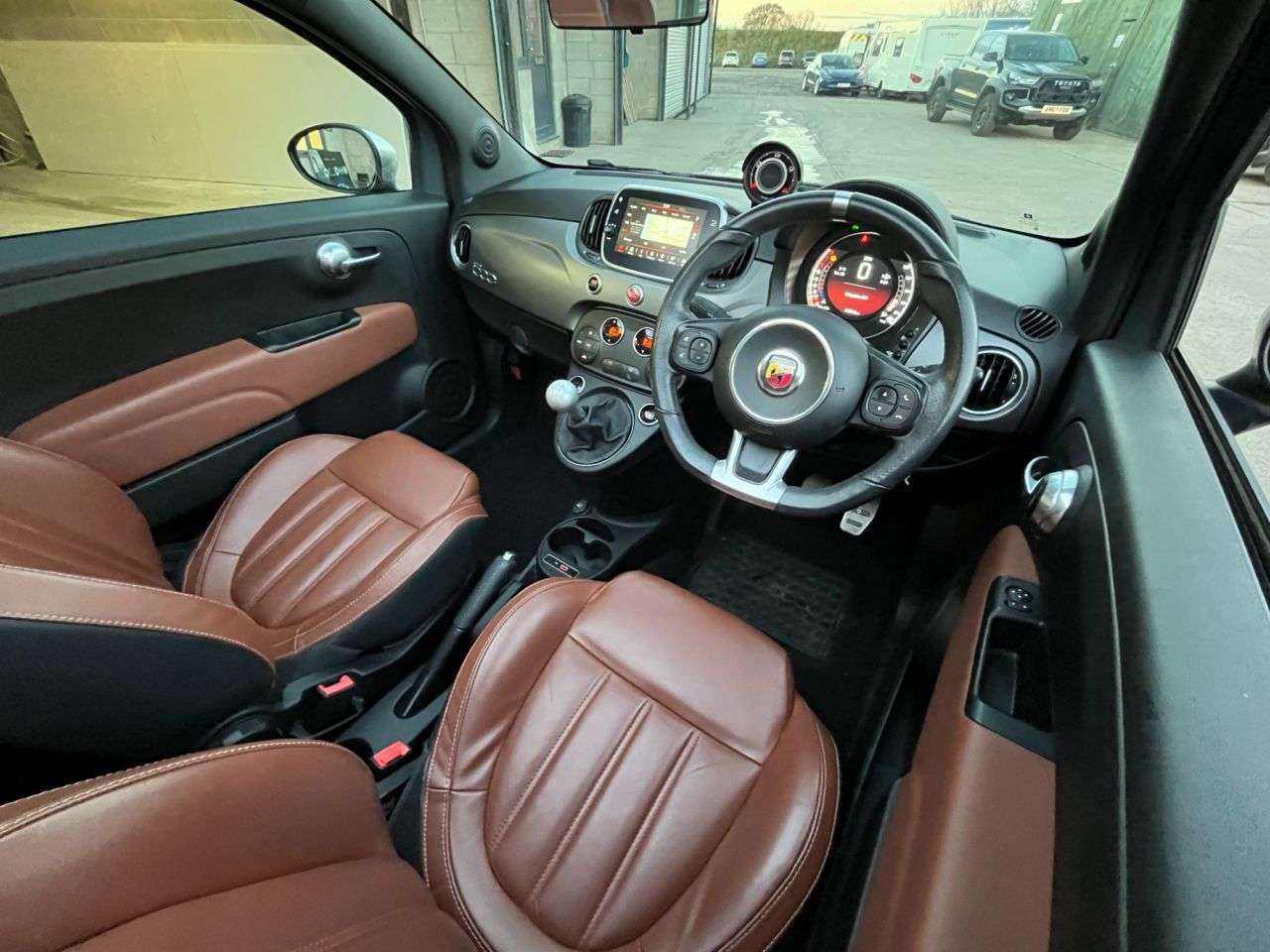 2020 ABARTH 595C 2020 ABARTH 595C