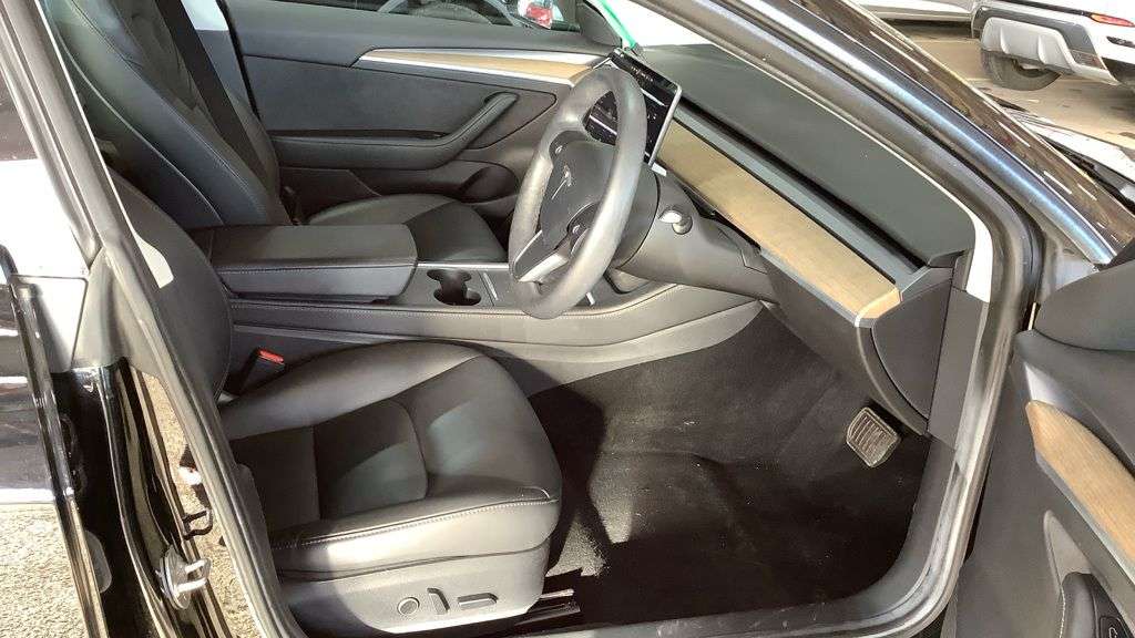 2021 TESLA MODEL 3 2021 TESLA MODEL 3