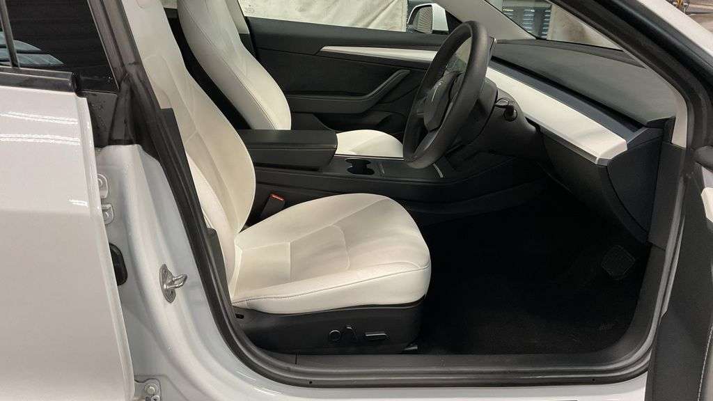 2021 TESLA MODEL 3 2021 TESLA MODEL 3