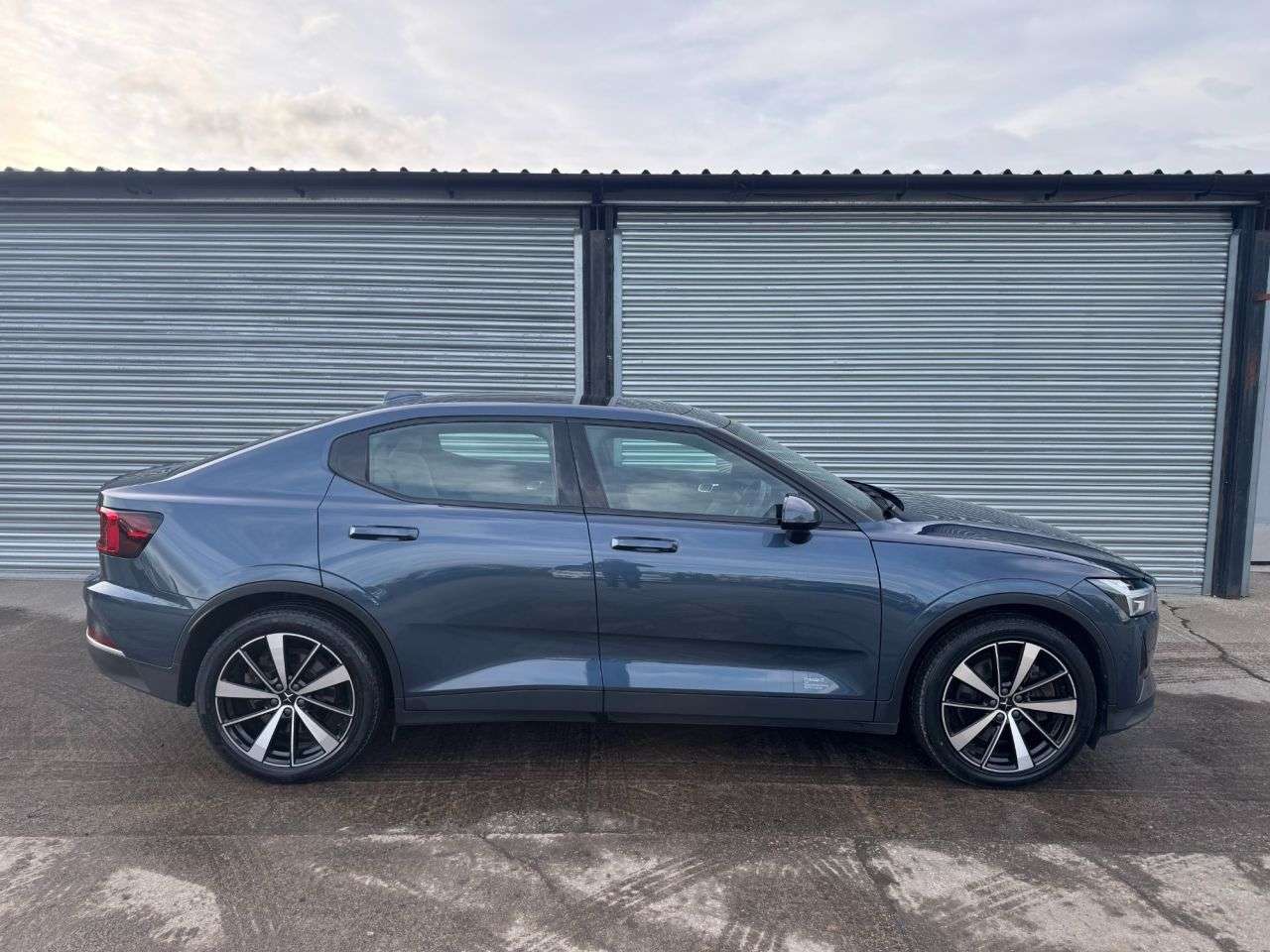 A 2021 POLESTAR POLESTAR 2 Single Motor 78kWh Long Range Fastback 5dr Electric Auto FWD (231 ps) A 2021 POLESTAR POLESTAR 2 Single Motor 78kWh Long Range Fastback 5dr Electric Auto FWD (231 ps)