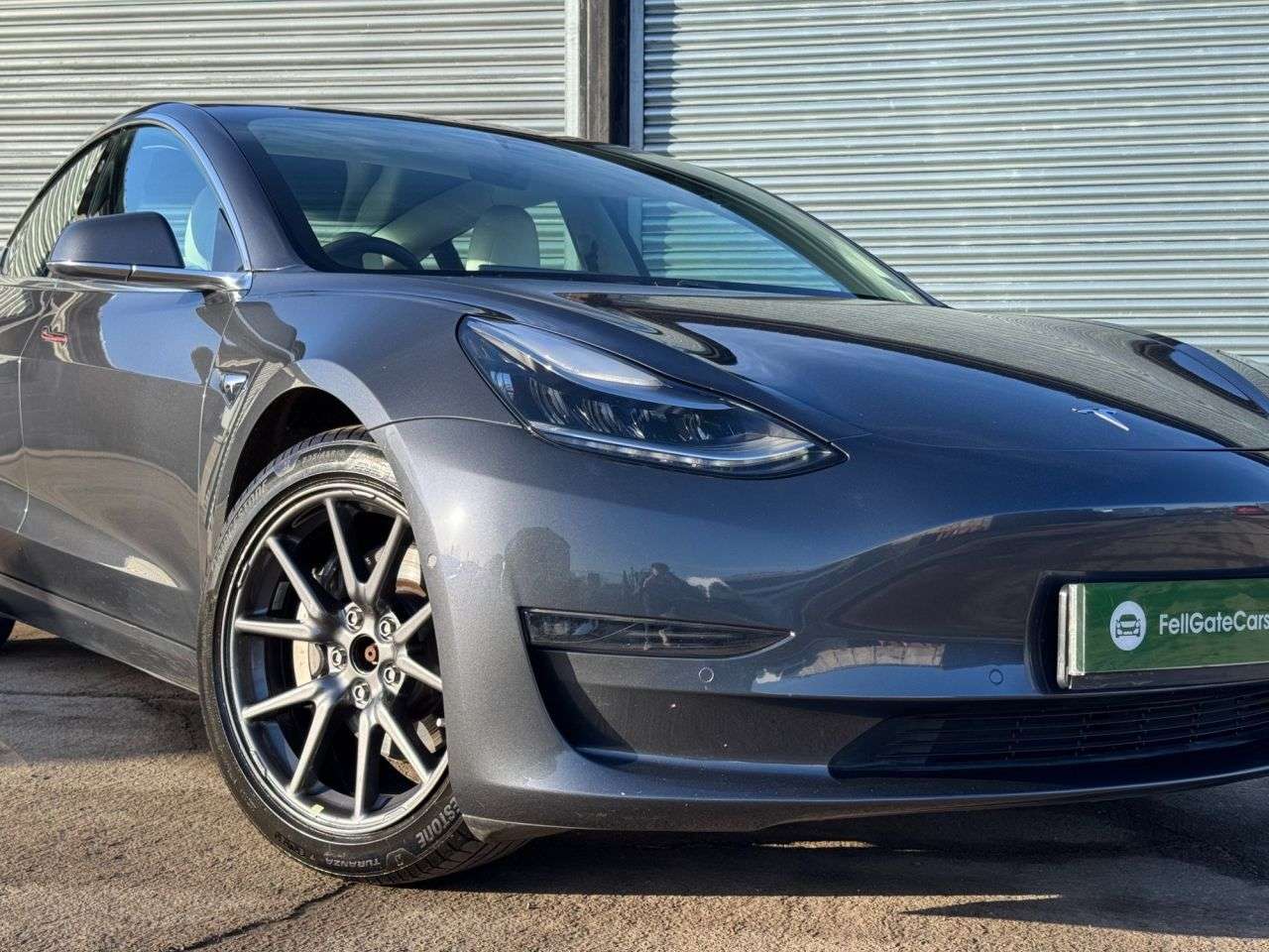 2019 TESLA MODEL 3 2019 TESLA MODEL 3