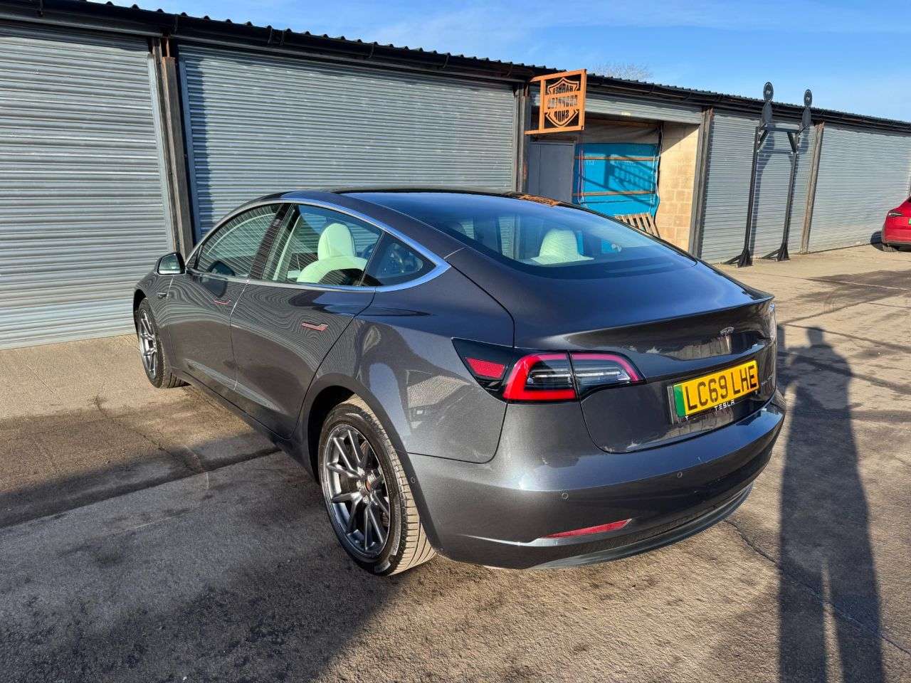 2019 TESLA MODEL 3 2019 TESLA MODEL 3