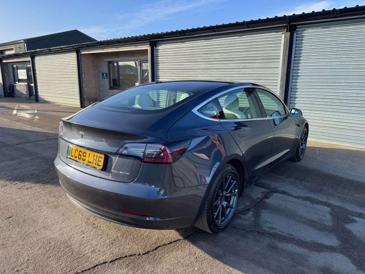 2019 TESLA MODEL 3 2019 TESLA MODEL 3