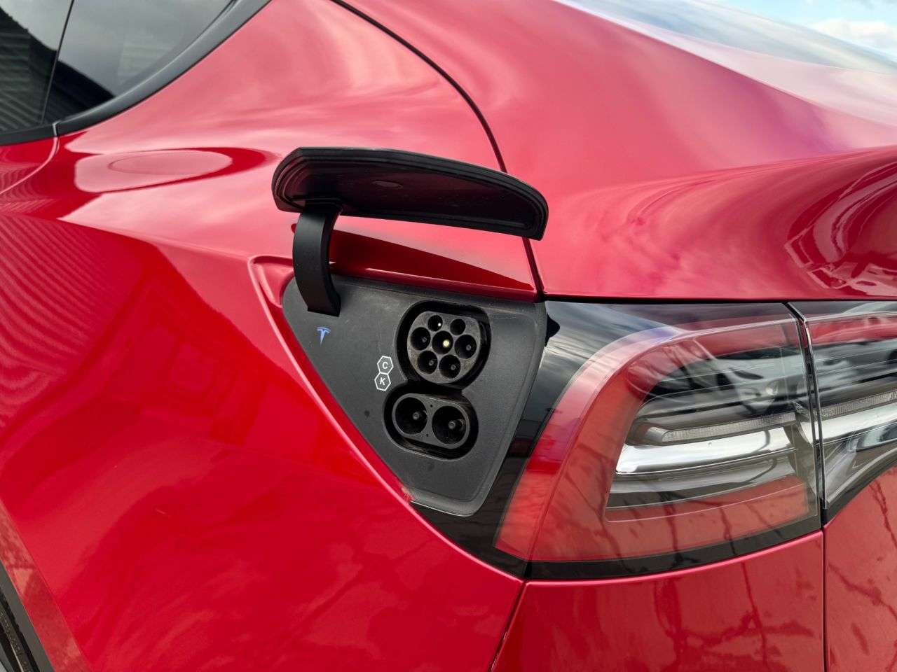 2022 TESLA MODEL Y 2022 TESLA MODEL Y