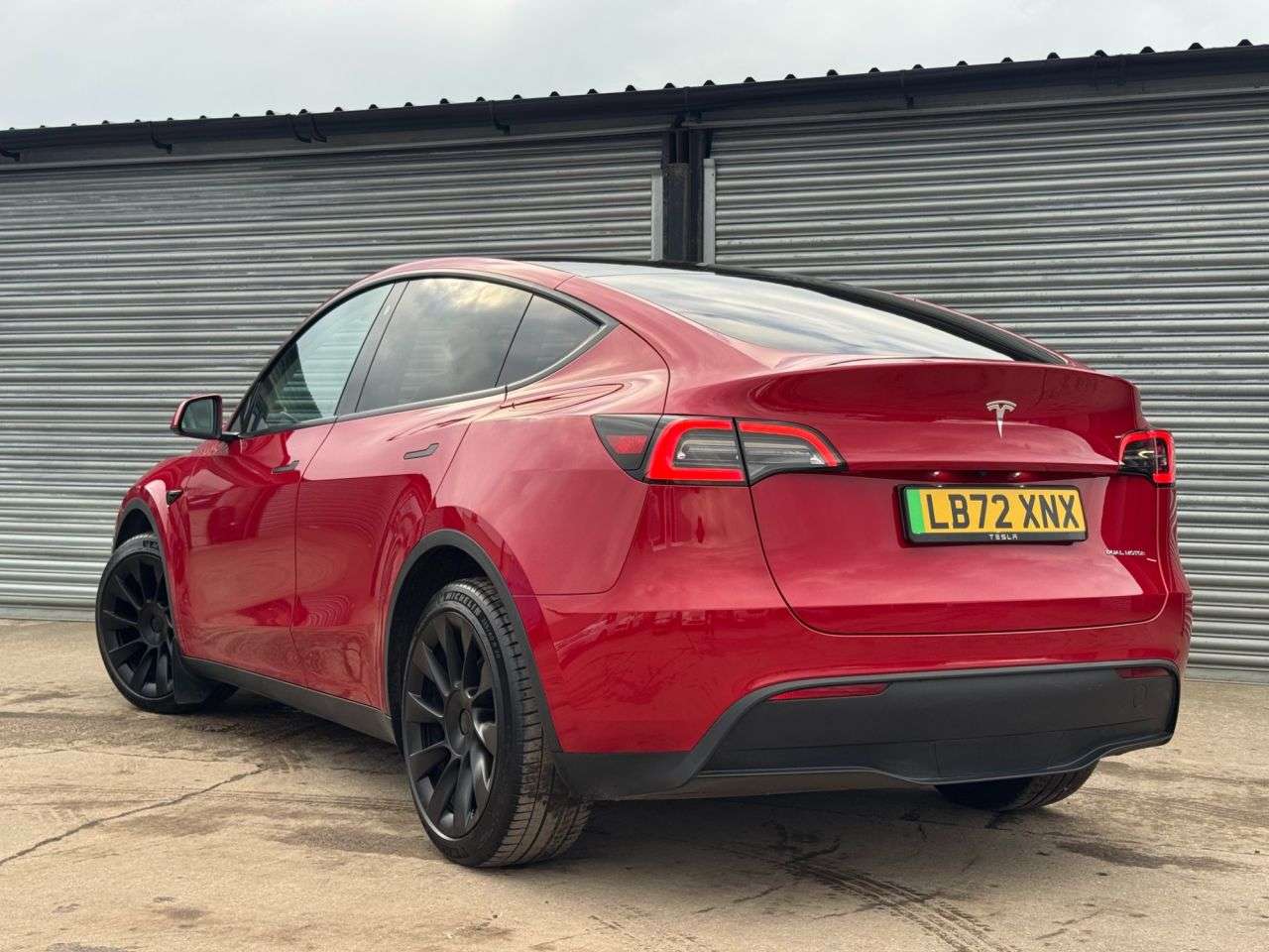 2022 TESLA MODEL Y 2022 TESLA MODEL Y