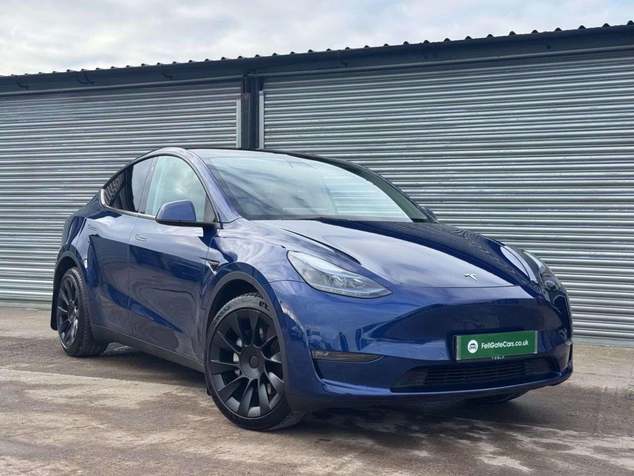 A 2022 TESLA MODEL Y (Dual Motor) Long Range SUV 5dr Electric Auto 4WDE (384 bhp) A 2022 TESLA MODEL Y (Dual Motor) Long Range SUV 5dr Electric Auto 4WDE (384 bhp)