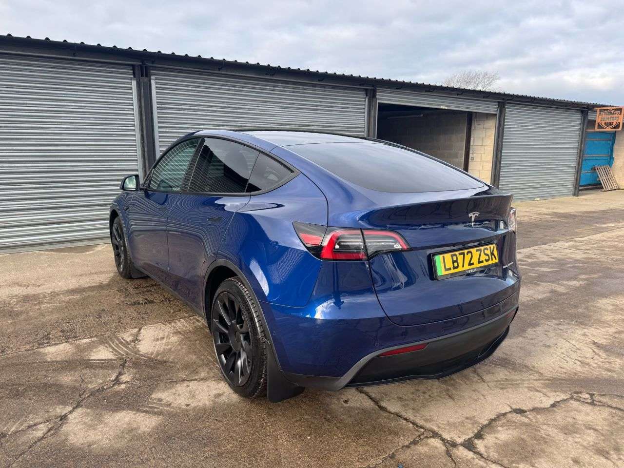 2022 TESLA MODEL Y 2022 TESLA MODEL Y
