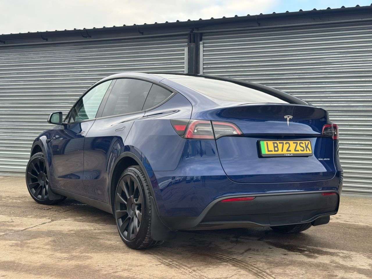 2022 TESLA MODEL Y 2022 TESLA MODEL Y