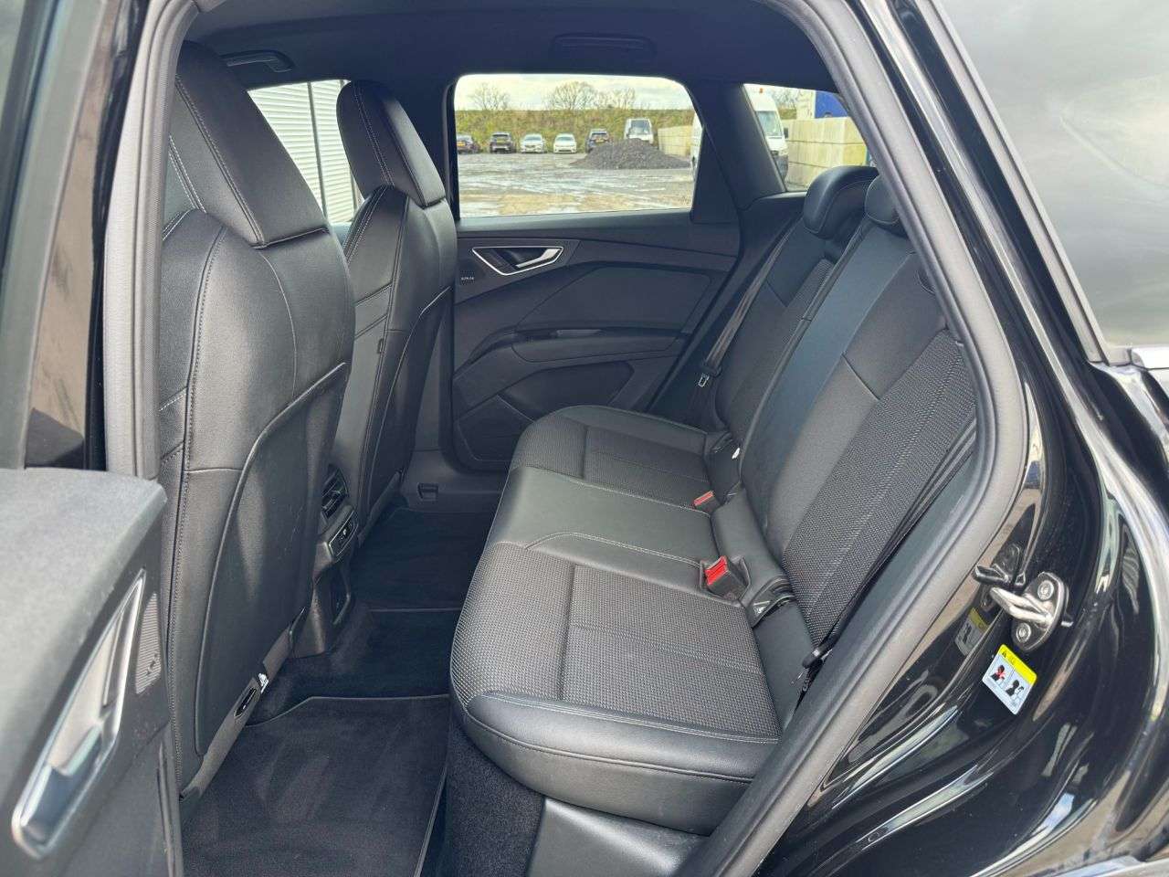 2022 AUDI Q4 E-TRON 2022 AUDI Q4 E-TRON