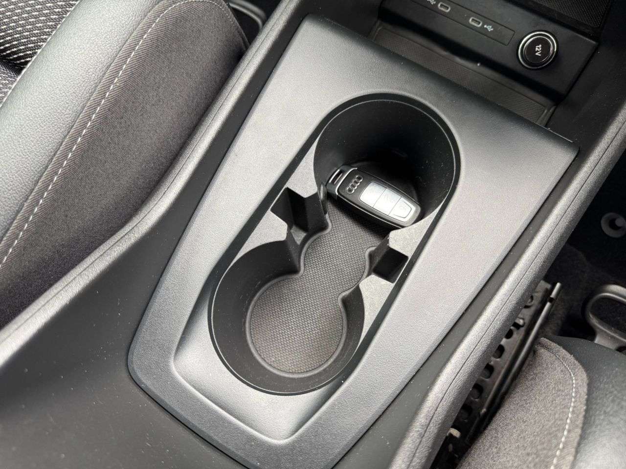 2022 AUDI Q4 E-TRON 2022 AUDI Q4 E-TRON