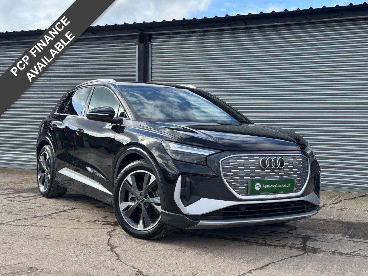 A 2022 AUDI Q4 E-TRON 40 S line SUV 5dr Electric Auto 82kWh (204 ps) A 2022 AUDI Q4 E-TRON 40 S line SUV 5dr Electric Auto 82kWh (204 ps)