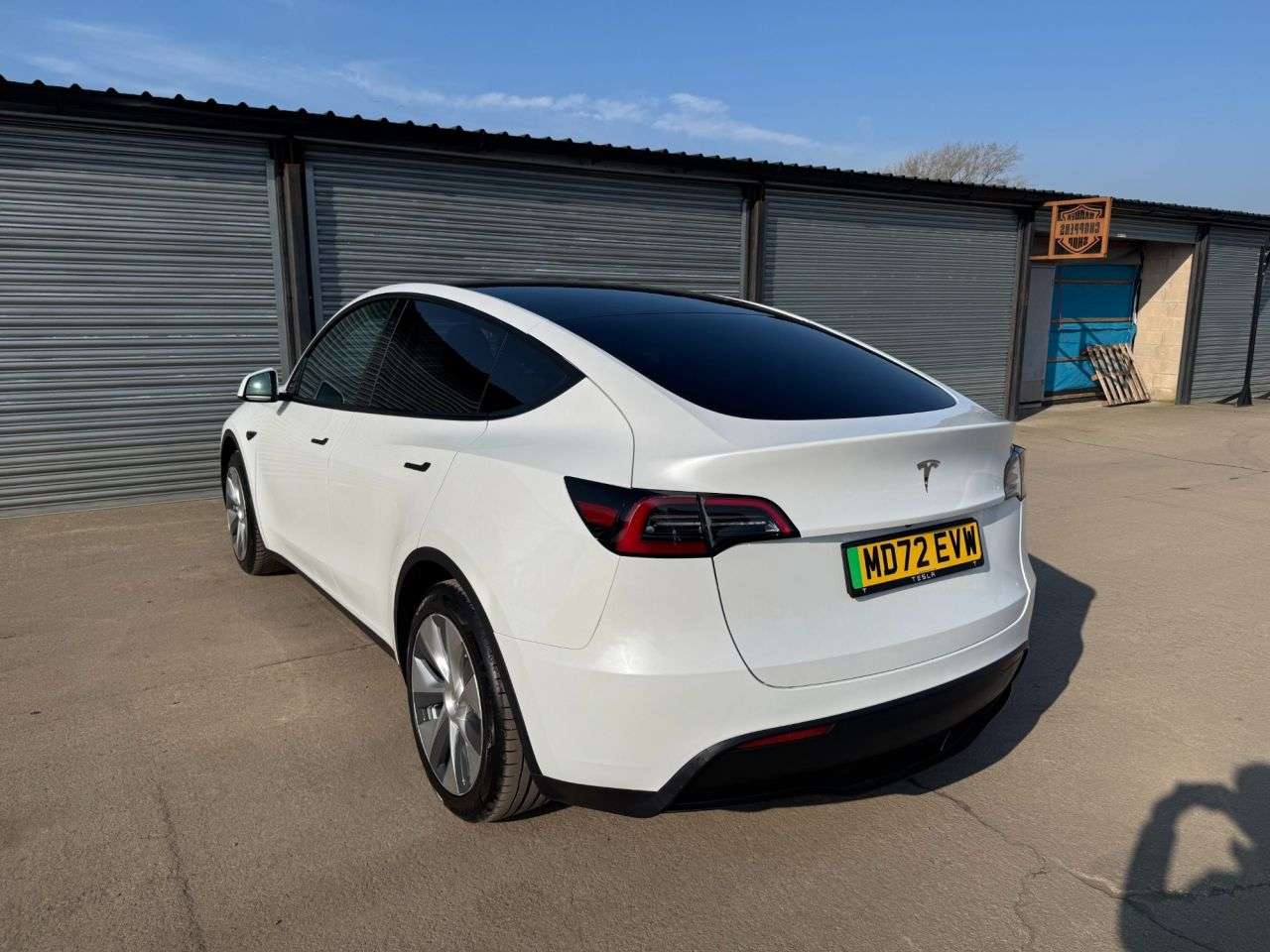 2022 TESLA MODEL Y 2022 TESLA MODEL Y