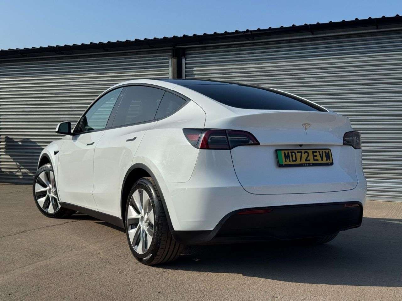 2022 TESLA MODEL Y 2022 TESLA MODEL Y