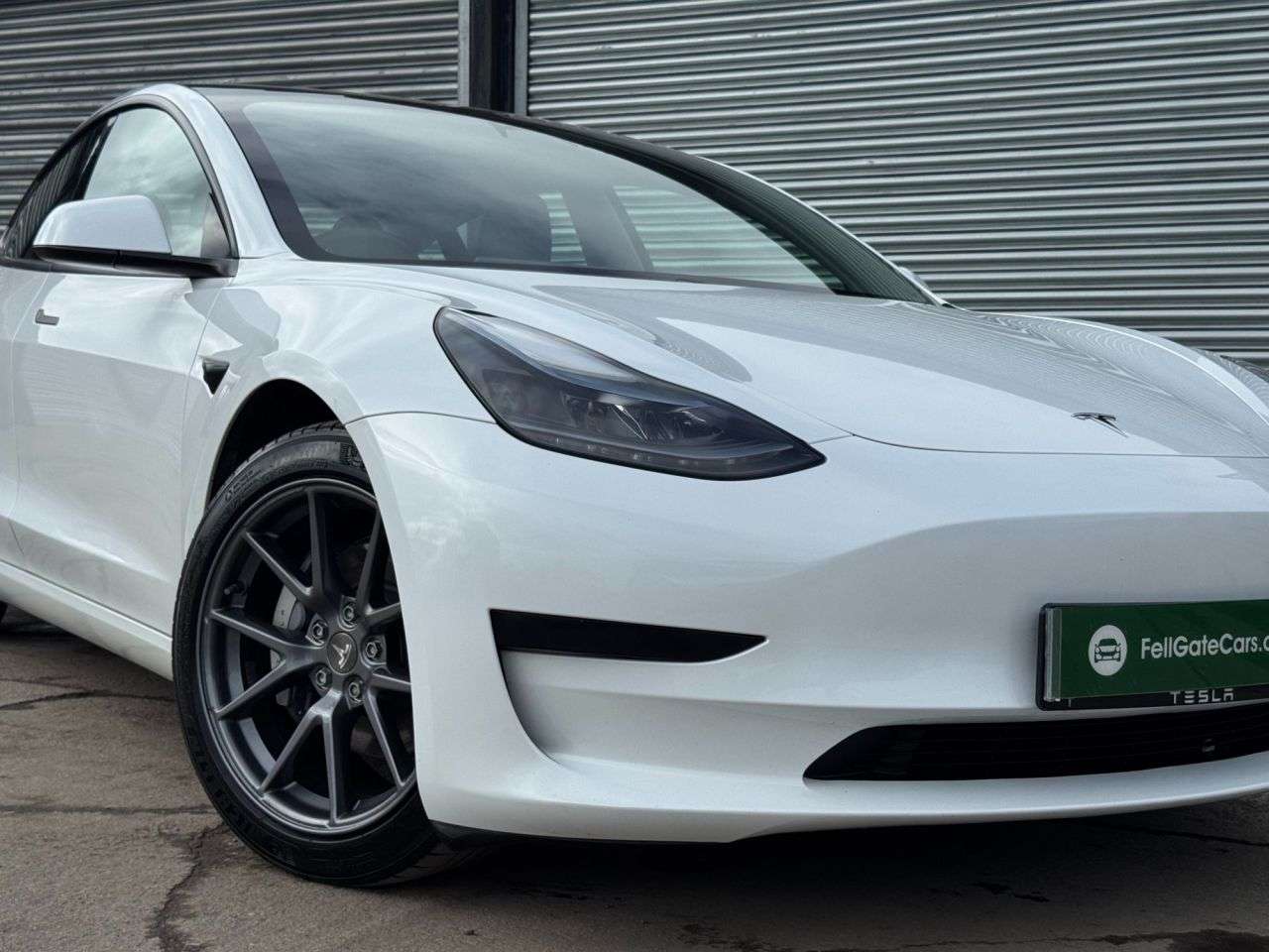A 2022 TESLA MODEL 3 Saloon 4dr Electric Auto RWD (241 bhp) A 2022 TESLA MODEL 3 Saloon 4dr Electric Auto RWD (241 bhp)