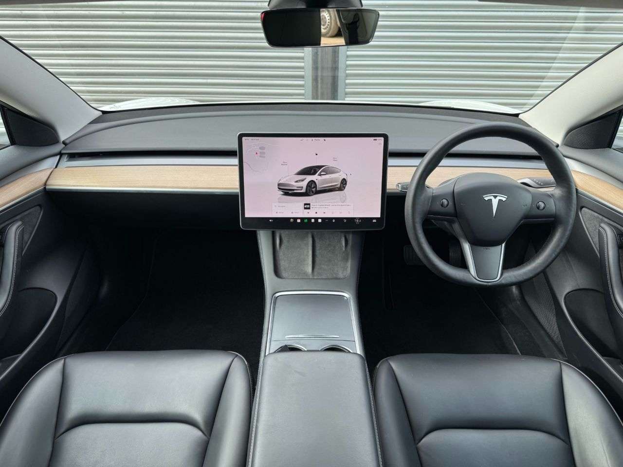 A 2022 TESLA MODEL 3 Saloon 4dr Electric Auto RWD (241 bhp) A 2022 TESLA MODEL 3 Saloon 4dr Electric Auto RWD (241 bhp)