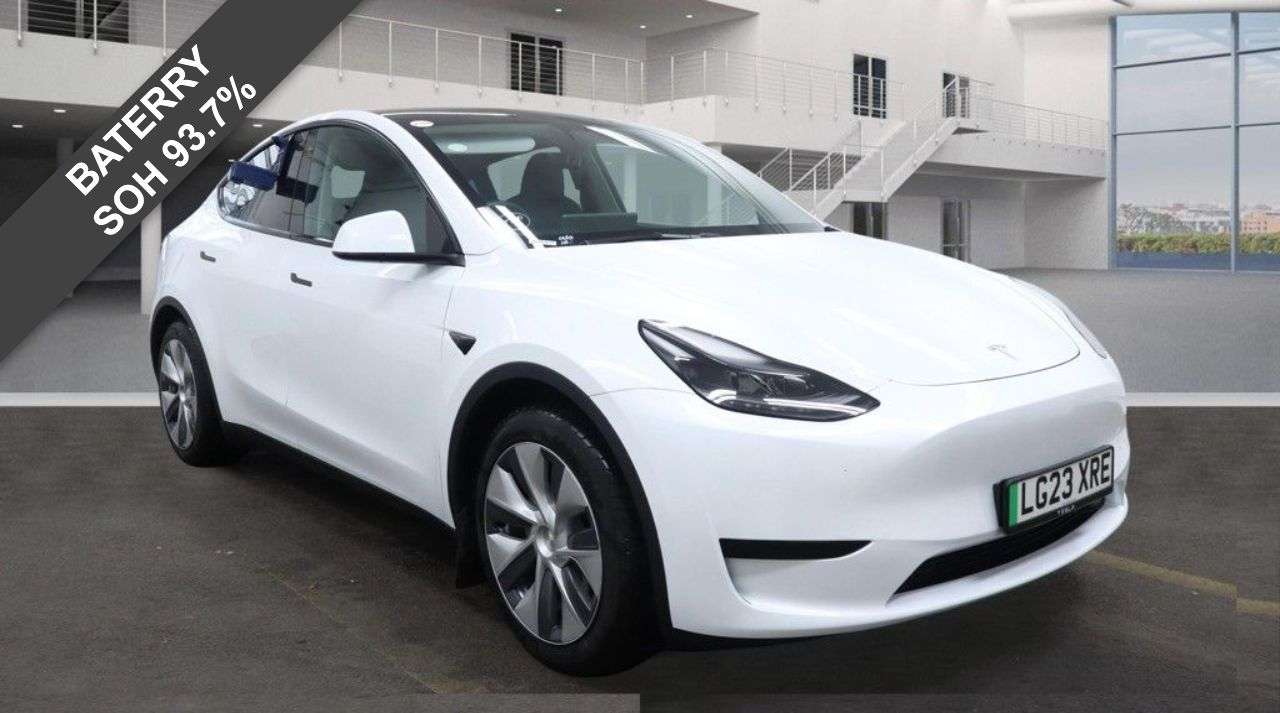 A 2023 TESLA MODEL Y SUV 5dr Electric Auto RWD (346 ps) A 2023 TESLA MODEL Y SUV 5dr Electric Auto RWD (346 ps)