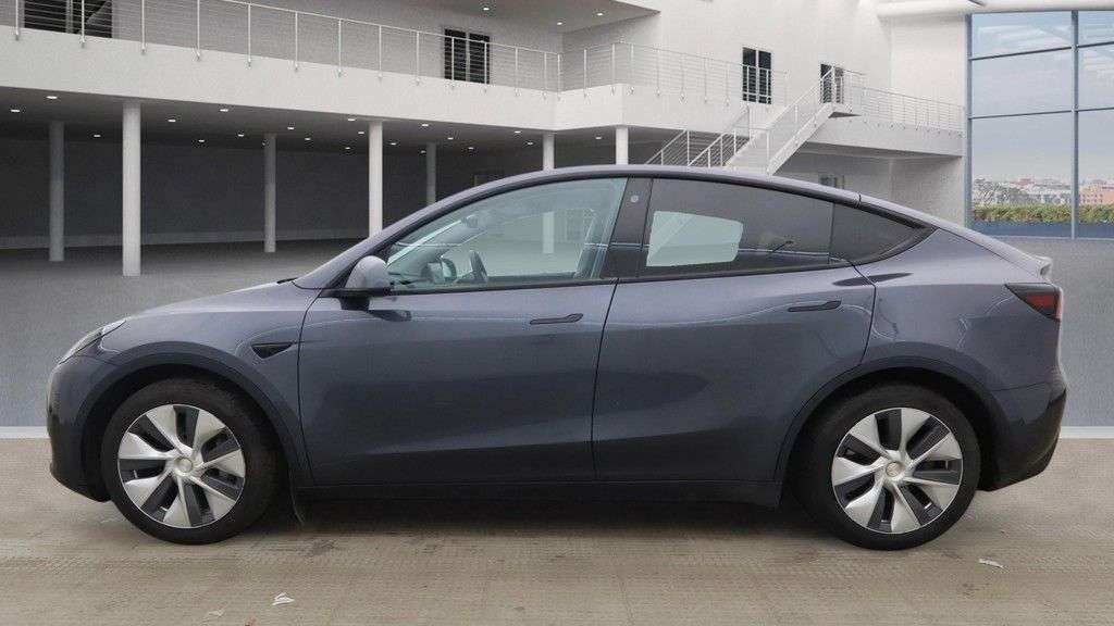 2023 TESLA MODEL Y 2023 TESLA MODEL Y