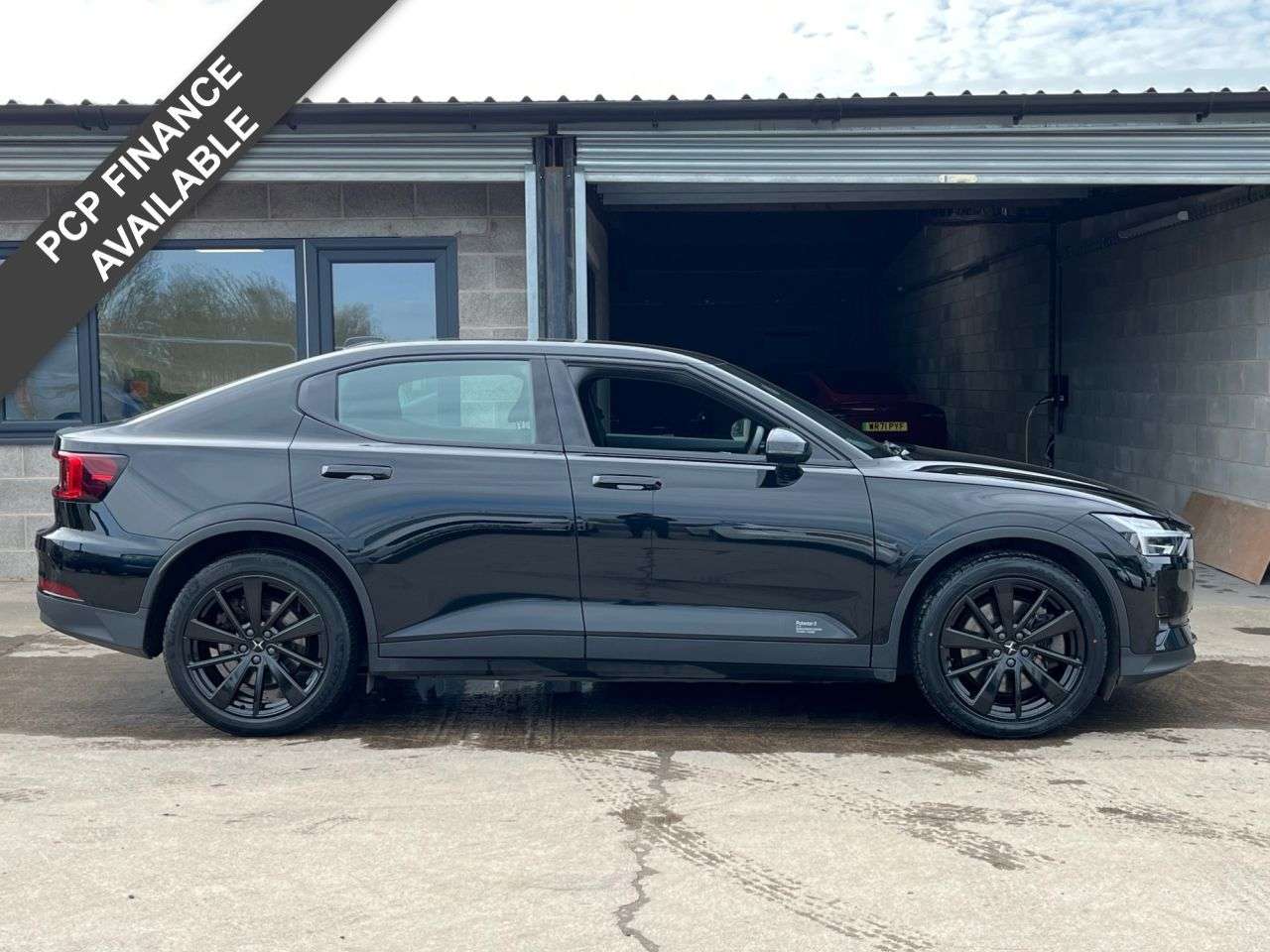 A 2022 POLESTAR POLESTAR 2 Single Motor 78kWh Long Range Fastback 5dr Electric Auto FWD (231 ps) A 2022 POLESTAR POLESTAR 2 Single Motor 78kWh Long Range Fastback 5dr Electric Auto FWD (231 ps)