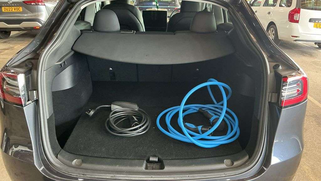 2022 TESLA MODEL Y 2022 TESLA MODEL Y