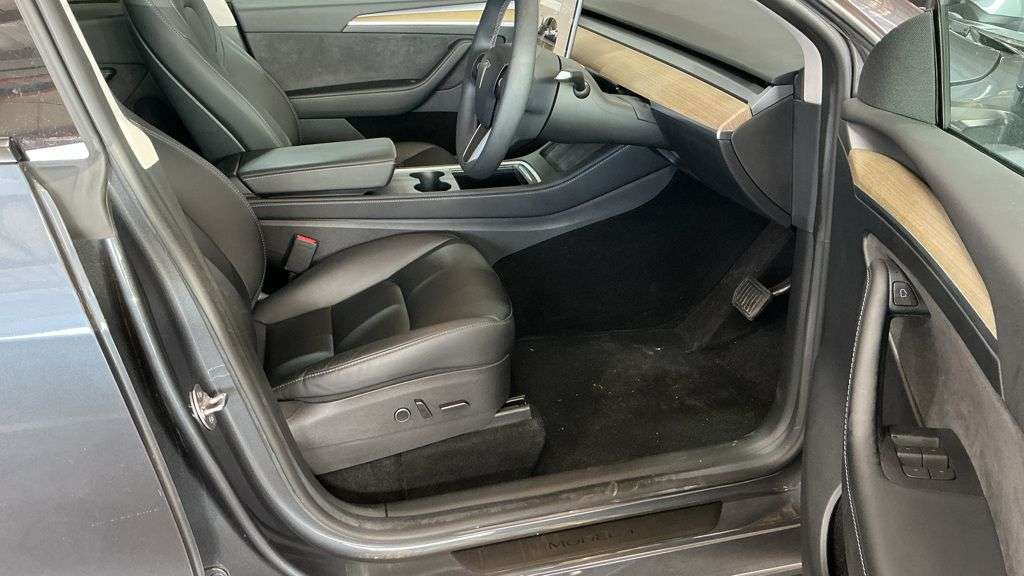 2022 TESLA MODEL Y 2022 TESLA MODEL Y