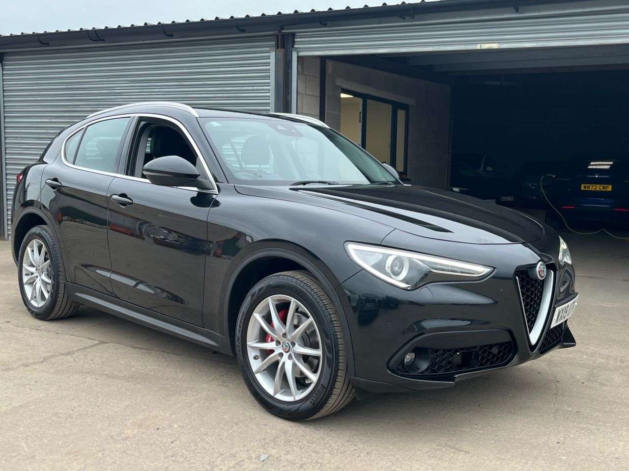 A 2019 ALFA ROMEO STELVIO 2.2 TD Speciale SUV 5dr Diesel Auto Q4 AWD Euro 6 (s/s) (210 ps) A 2019 ALFA ROMEO STELVIO 2.2 TD Speciale SUV 5dr Diesel Auto Q4 AWD Euro 6 (s/s) (210 ps)