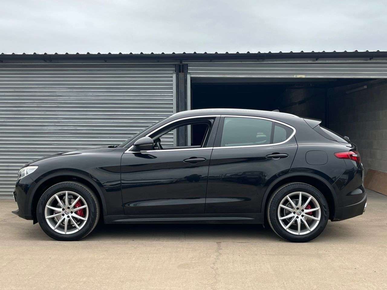2019 ALFA ROMEO STELVIO 2019 ALFA ROMEO STELVIO
