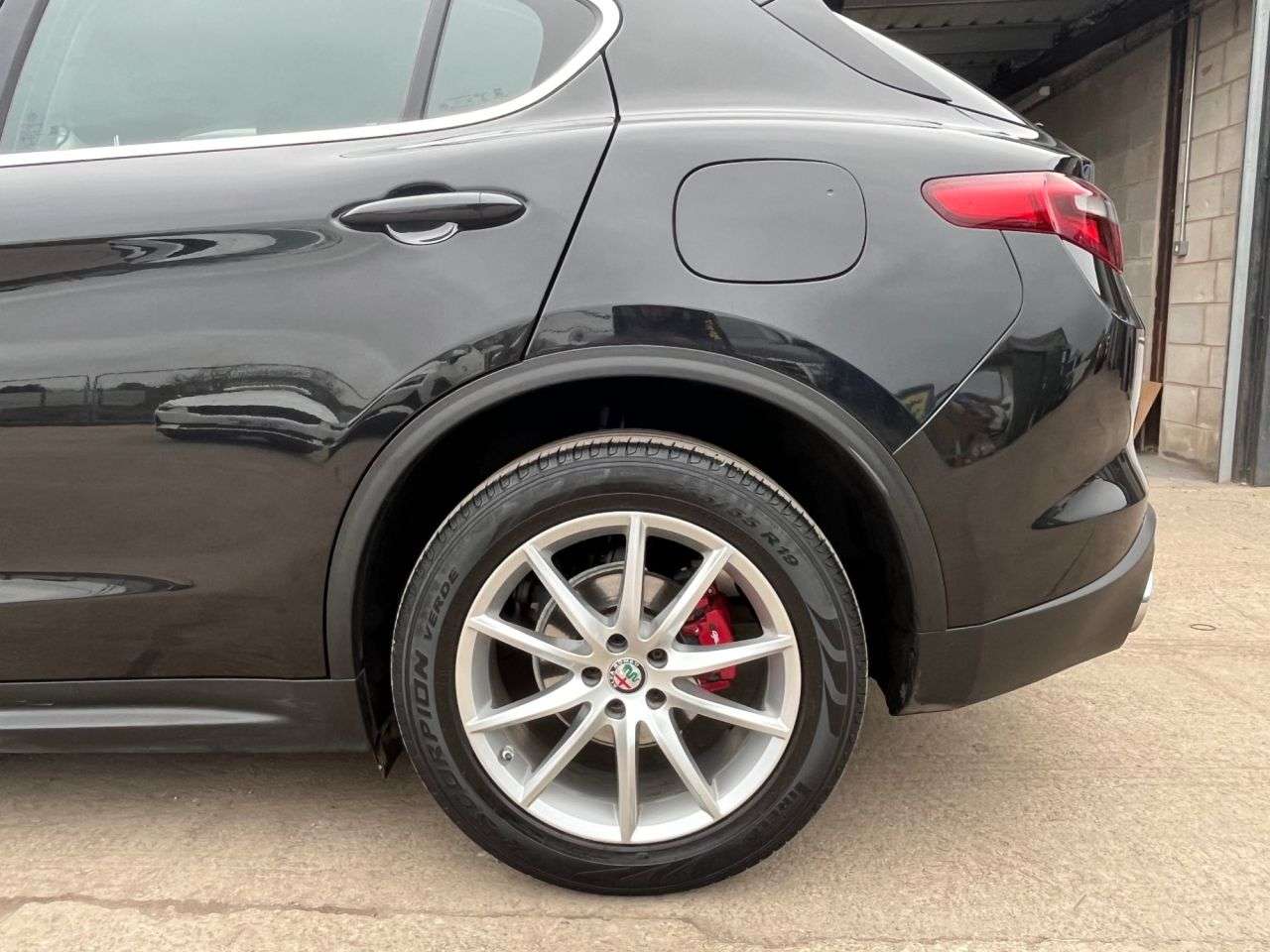 2019 ALFA ROMEO STELVIO 2019 ALFA ROMEO STELVIO