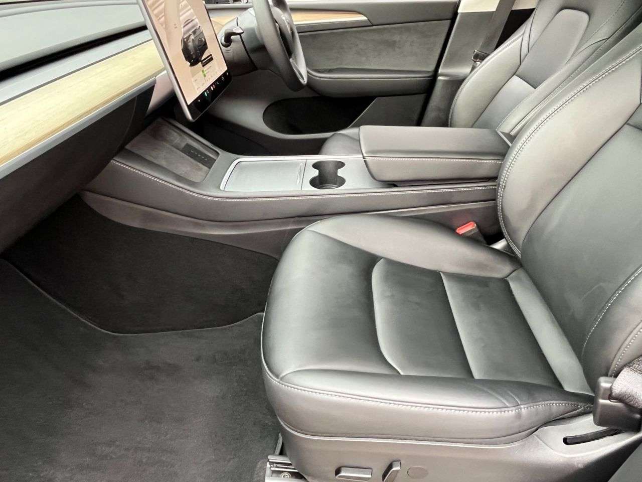 2023 TESLA MODEL Y 2023 TESLA MODEL Y