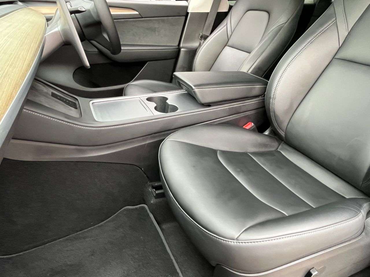 2023 TESLA MODEL Y 2023 TESLA MODEL Y