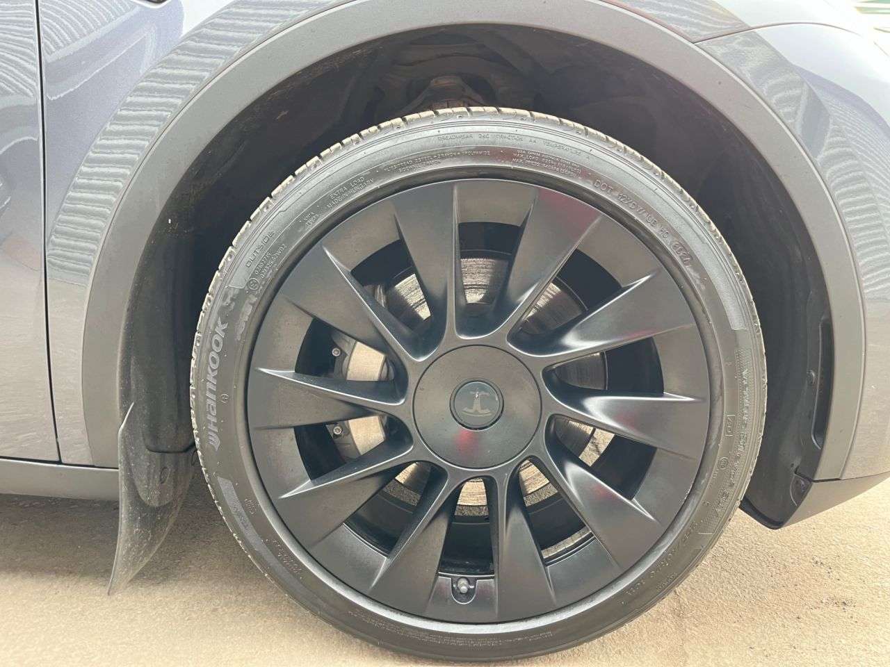 2023 TESLA MODEL Y 2023 TESLA MODEL Y