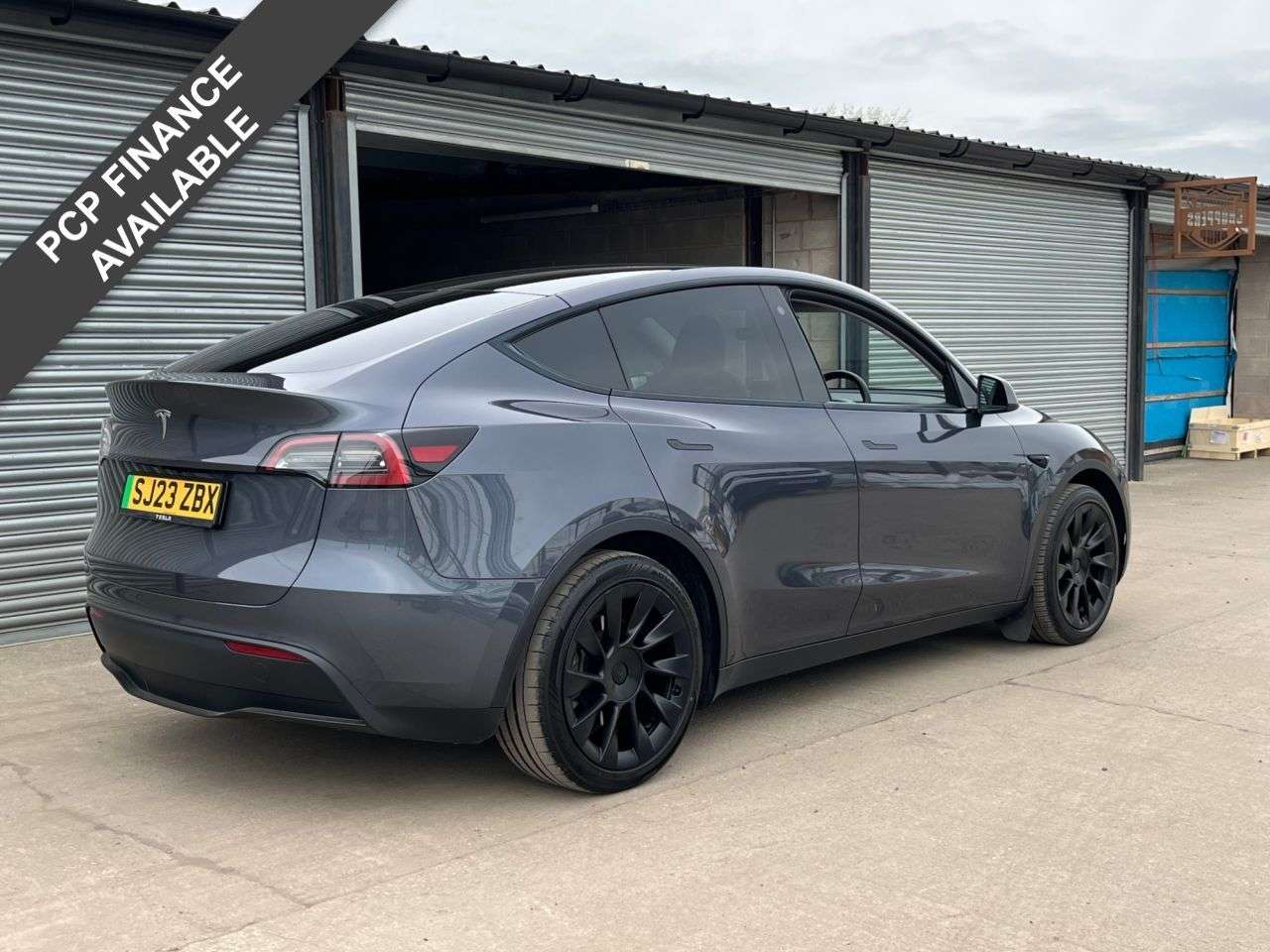 2023 TESLA MODEL Y 2023 TESLA MODEL Y