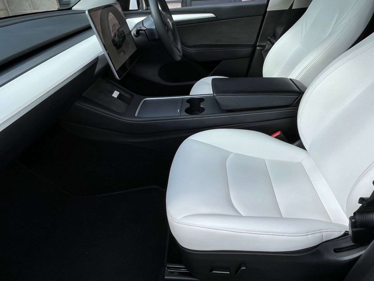 2023 TESLA MODEL Y 2023 TESLA MODEL Y